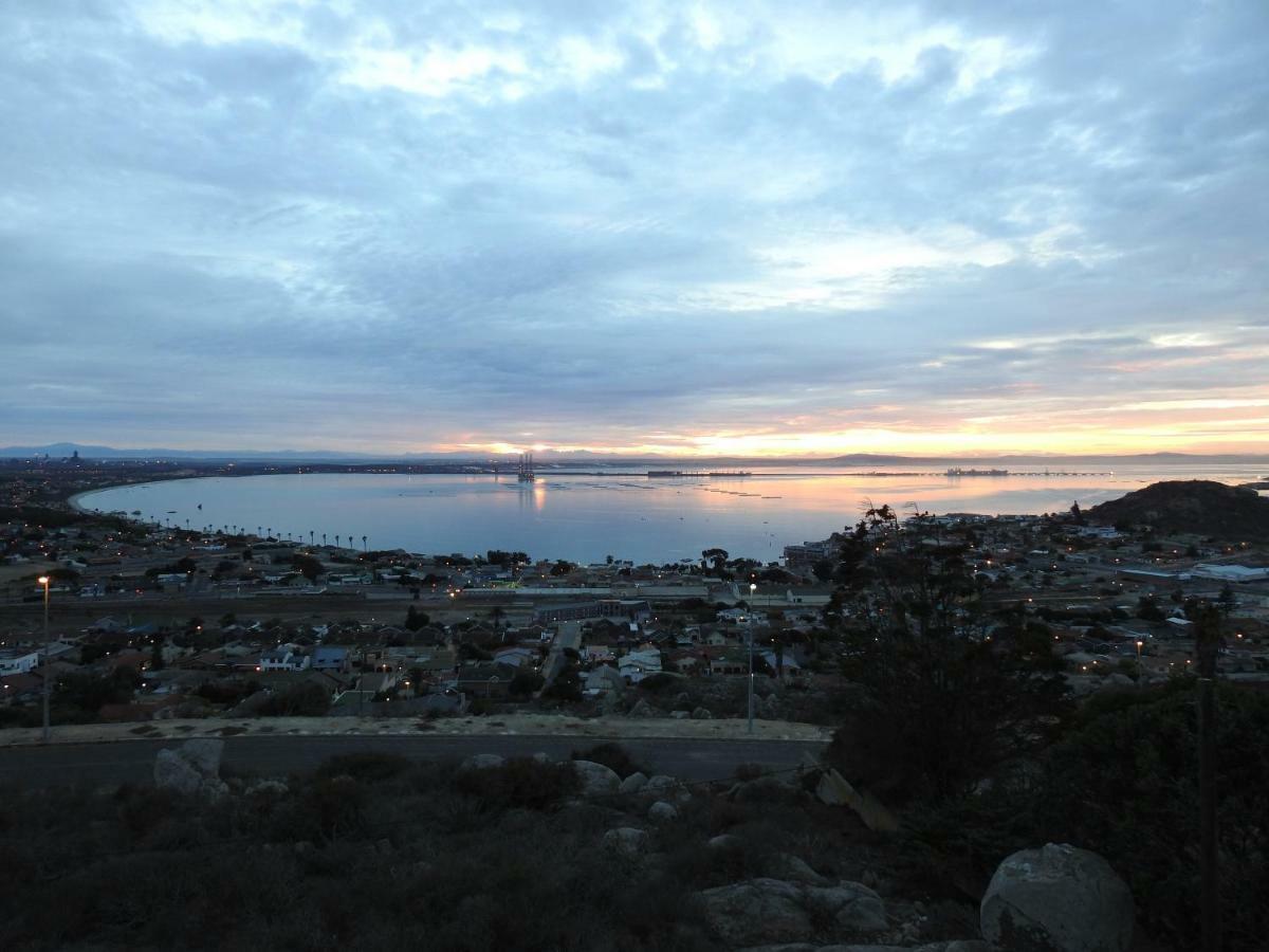 Berg En Dal Accommodation Saldanha Bay Exterior photo